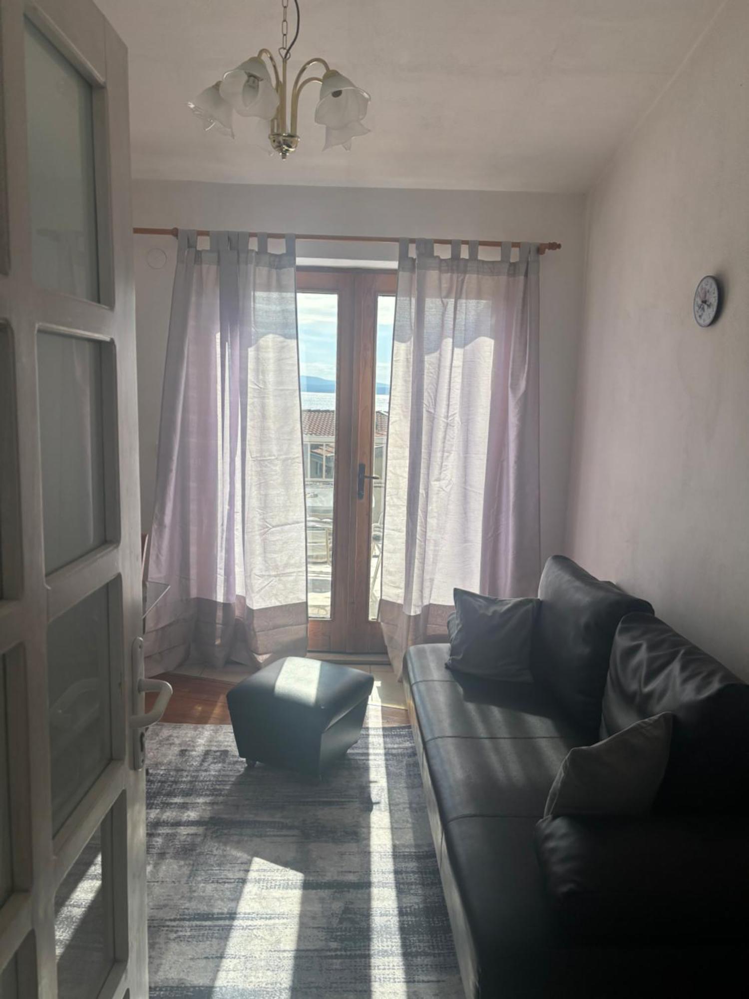 Apartmani Josipovic Baška Voda المظهر الخارجي الصورة